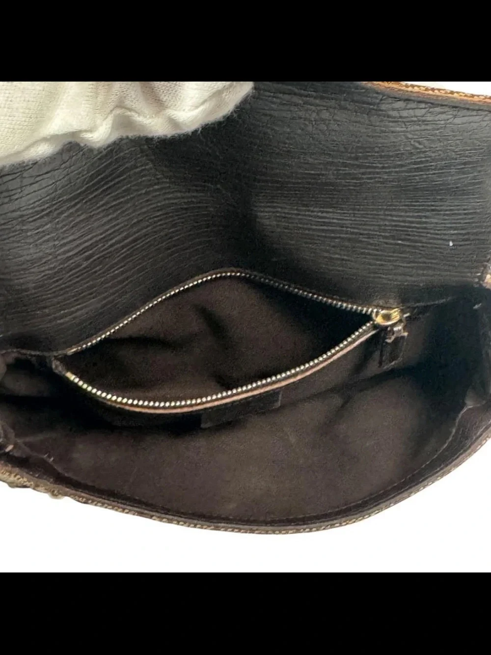 Gucci Beige GG Canvas Shoulder Bag with Dark Brown Trim
